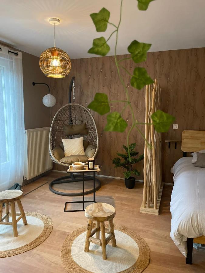 L'Esprit Zen: Tranquil City Center Stay in Verdun Exterior photo